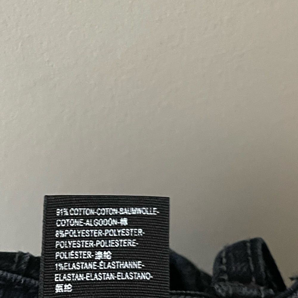 High-Rise Black Skinny Jeans - Picture 13 of 16
